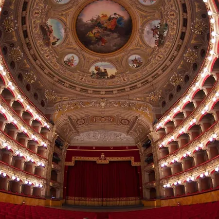 Ferienhaus La Maison Du Theatre Catania